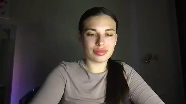 MoonriseGoddess online show from 04-19-26, 06:43