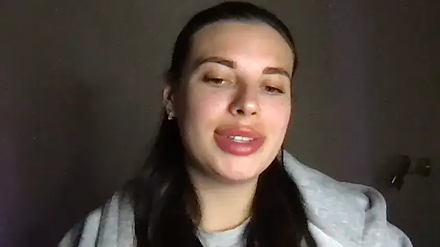 MoonriseGoddess online show from 04-15-26, 07:58