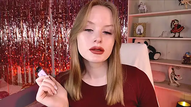 VivienLeeigh online show from 06-26-26, 05:24