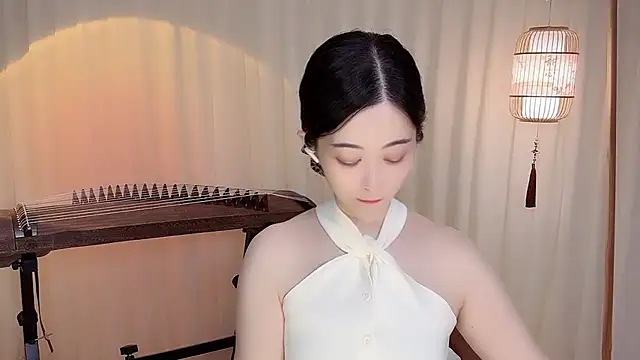 Tian-xin-999 online show from 06-26-26, 04:24