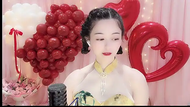 Tian-xin-999 online show from 02-14-26, 03:12