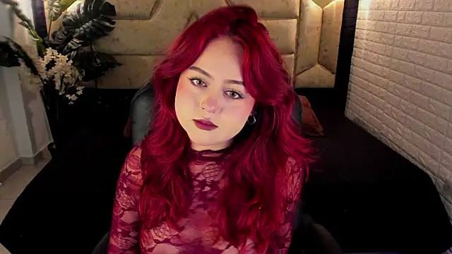 Snapshot of crimson_tati_ chatting on 04-02-26, 04:30 crimson tati online show from 04-02-26, 04:30