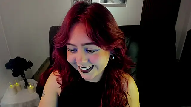 crimson tati  online show from 10-22-25, 04:23