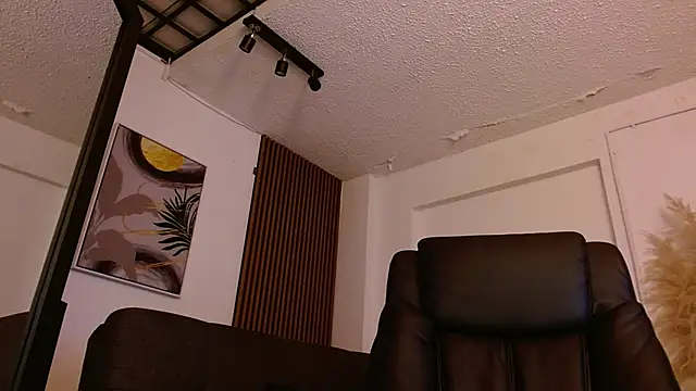 crimson tati  online show from 03-04-25, 08:02