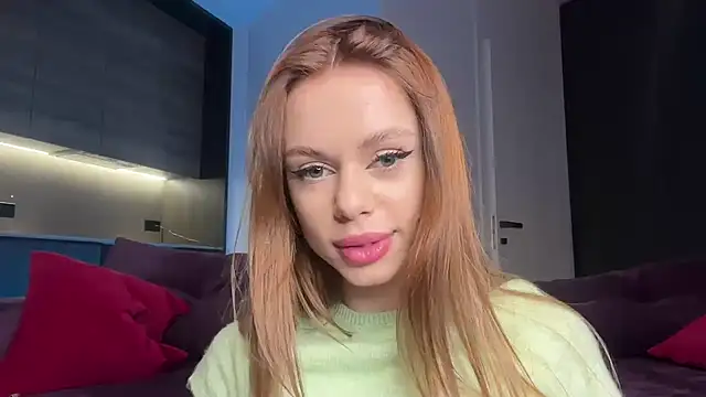 Snapshot of little_fox_alisa chatting on 02-18-25, 10:25 little fox alisa online show from 02-18-25, 10:25