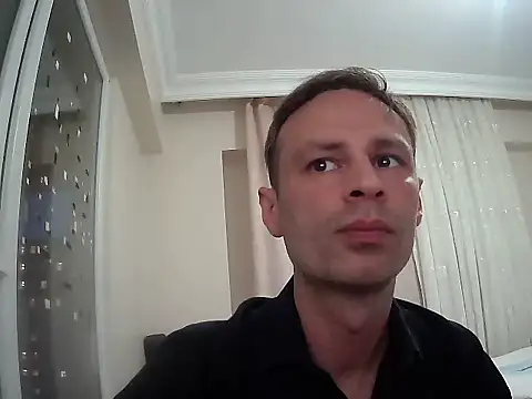 Snapshot of istanbul_32xx chatting on 05-17-26, 05:24 istanbul 32xx online show from 05-17-26, 05:24