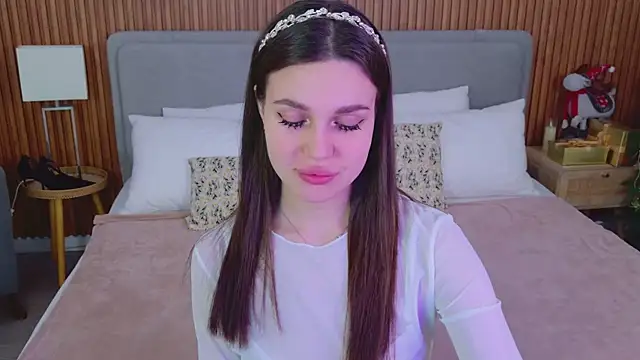 Snapshot of RihannaRose chatting on 11-30-25, 05:03 RihannaRose online show from 11-30-25, 05:03