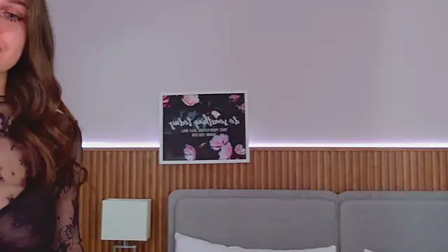 Snapshot of RihannaRose chatting on 11-27-25, 05:13 RihannaRose online show from 11-27-25, 05:13