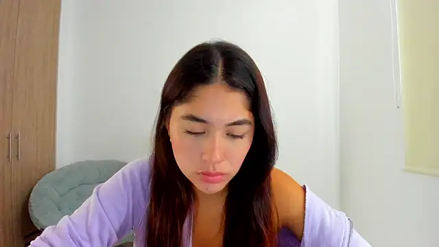 Snapshot of AriaMontgomery chatting on 03-05-25, 03:07 AriaMontgomery online show from 03-05-25, 03:07
