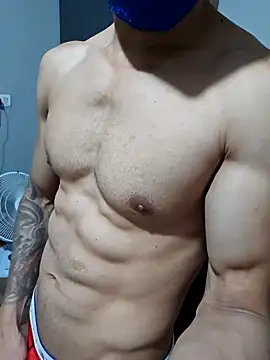 Snapshot of __Vlad__ chatting on 12-12-24, 03:21   Vlad   online show from 12-12-24, 03:21