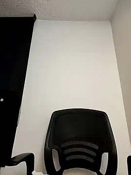 little mavi online show from 01-28-25, 11:28