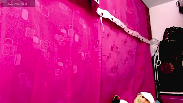 holy juli online show from 01-15-26, 04:16