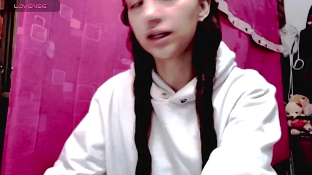 holy juli online show from 01-11-26, 03:57