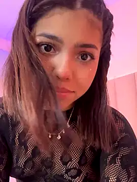 KellyOlsenbe online show from 12-14-25, 08:36