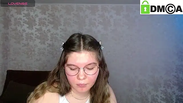 Snapshot of holy_michela chatting on 01-29-25, 09:33 holy michela online show from 01-29-25, 09:33