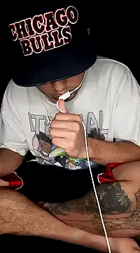 Snapshot of ElJustin76 chatting on 12-09-24, 06:55 ElJustin76 online show from 12-09-24, 06:55