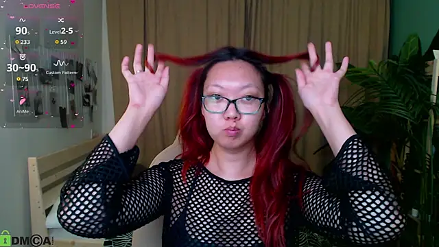 Snapshot of Marine_Vact chatting on 07-19-26, 04:59 Marine Vact online show from 07-19-26, 04:59