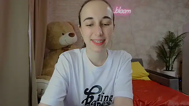 Anika bloom online show from 03-21-25, 07:55