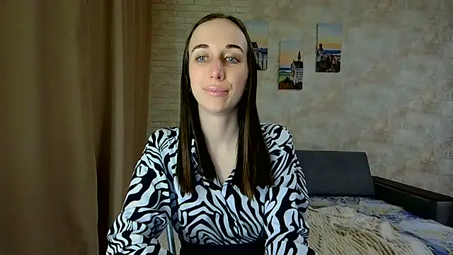 Anika bloom online show from 04-08-26, 08:54