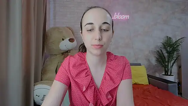 Anika bloom online show from 03-23-25, 07:20