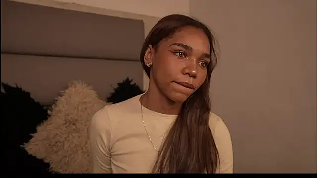 Lily Miiller online show from 04-01-26, 09:34