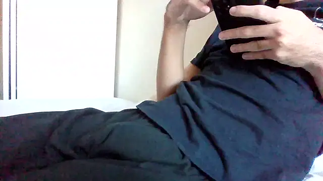 Snapshot of lusluk chatting on 01-02-25, 09:54 lusluk online show from 01-02-25, 09:54