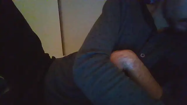 Snapshot of lusluk chatting on 01-14-26, 10:13 lusluk online show from 01-14-26, 10:13