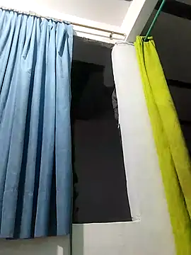 Snapshot of King_russo chatting on 10-05-25, 06:04 King russo online show from 10-05-25, 06:04