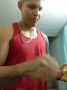Snapshot of King_russo chatting on 03-01-25, 05:52 King russo online show from 03-01-25, 05:52