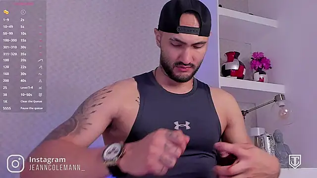 Snapshot of JeanColleman chatting on 03-19-25, 04:03 JeanColleman online show from 03-19-25, 04:03