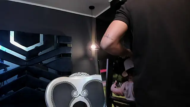 JeanColleman online show from 12-19-25, 11:18