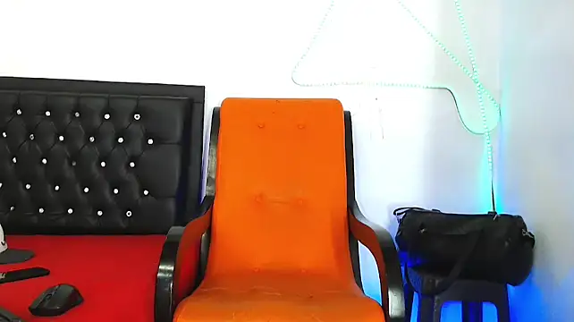 Damian hart 24CM online show from 11-04-25, 07:28