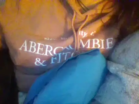 Snapshot of Fiesty_findom40 chatting on 01-30-25, 04:24 Fiesty findom40 online show from 01-30-25, 04:24