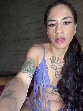 LaCristinatrans online show from 11-20-25, 06:52