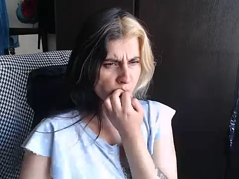 samanta rosas1 online show from 10-15-25, 02:14