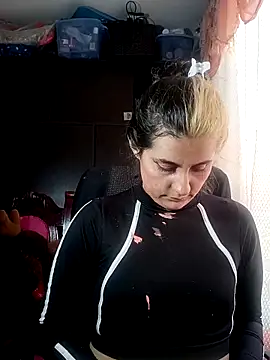 samanta rosas1 online show from 10-22-25, 12:04