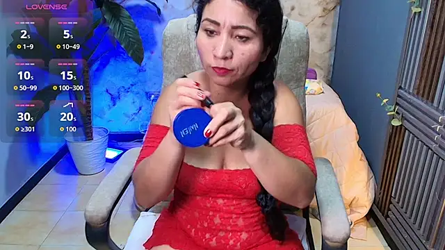 jennaa milf  online show from 06-24-26, 07:33
