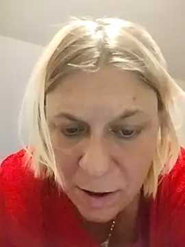 Snapshot of Playmate86 chatting on 12-03-24, 10:12 Playmate86 online show from 12-03-24, 10:12