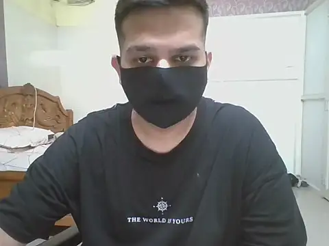 Snapshot of Heera_laal chatting on 09-14-25, 12:44 Heera laal online show from 09-14-25, 12:44