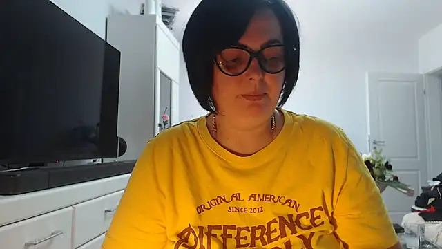 Amandamuller1982 online show from 07-19-26, 09:39
