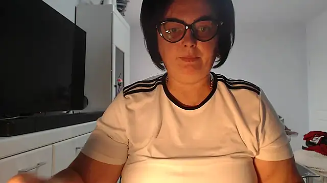 Amandamuller1982 online show from 07-22-26, 12:29