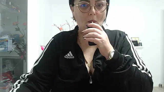 Amandamuller1982 online show from 11-23-25, 11:59