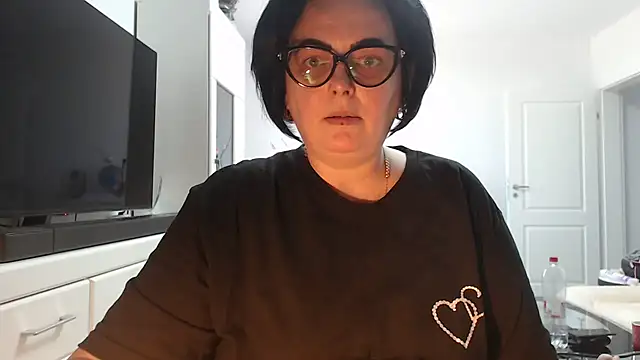 Amandamuller1982 online show from 07-04-26, 01:37