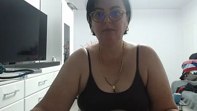 Amandamuller1982 online show from 10-05-25, 10:11