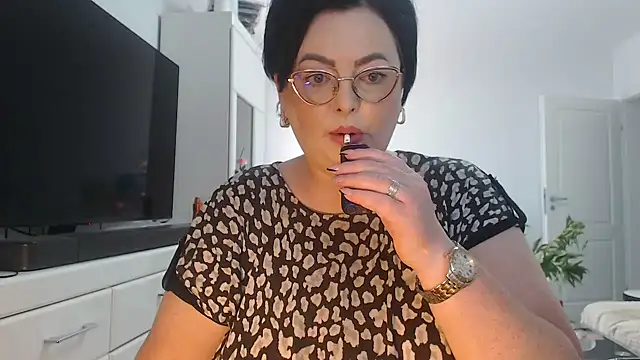 Amandamuller1982 online show from 05-23-26, 06:23