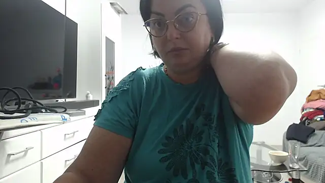 Amandamuller1982 online show from 10-10-25, 10:32