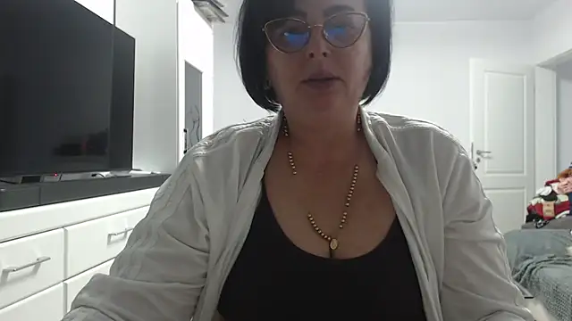 Amandamuller1982 online show from 11-03-25, 04:54