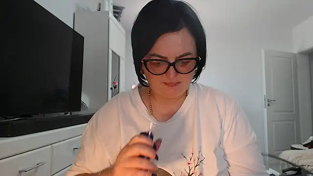 Amandamuller1982 online show from 07-25-26, 10:32