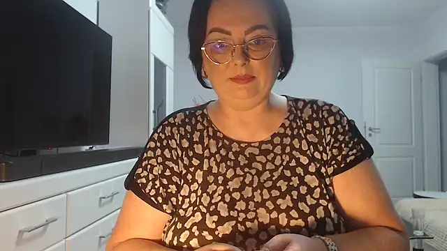 Amandamuller1982 online show from 06-20-26, 07:30