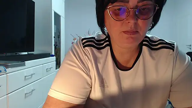 Amandamuller1982 online show from 02-15-26, 10:20